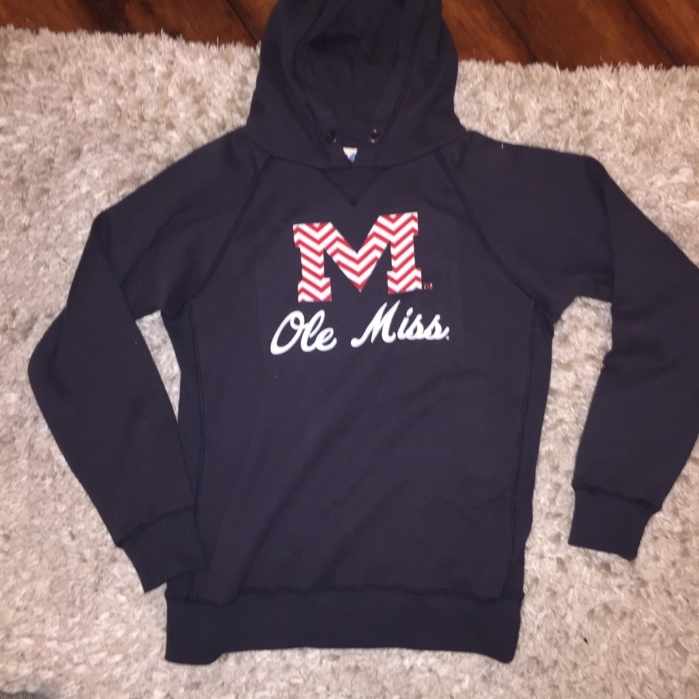 SOLD ON ANOTHER APP Gray fleece lined ole miss